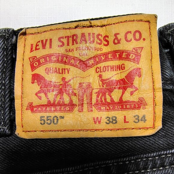 LEVI 38X34X9  550  BLACK BOOTCUT DENIM JEANS - Picture 1 of 4